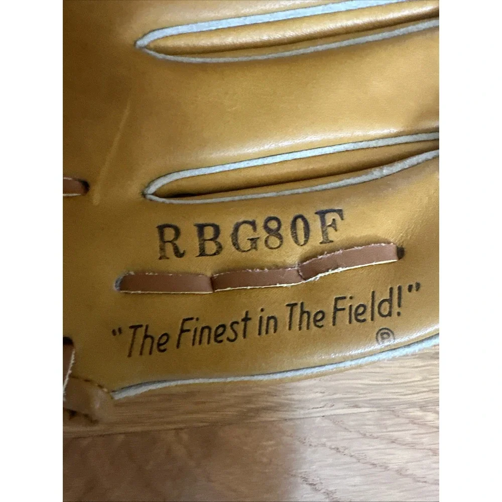 Rawlings‎ RBG80F Fastback 10½″ Youth Baseball Glove – 